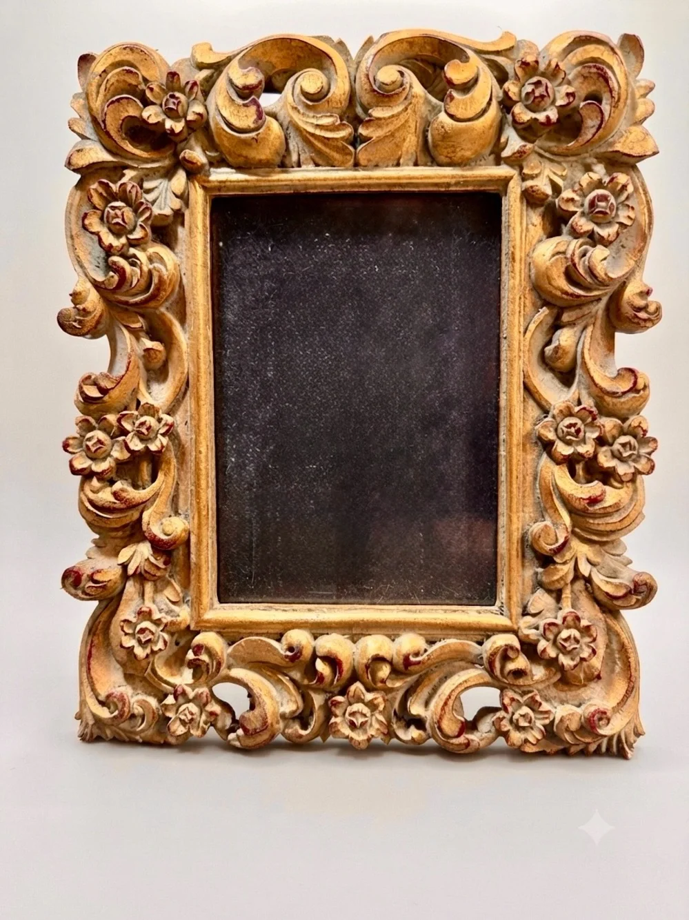 Gilded Gold Floral Carved Tabletop Picture Frame 5x7 Vintage Style